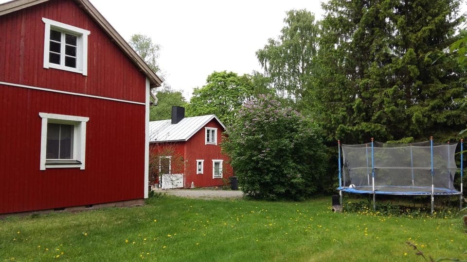 Property building, Garden