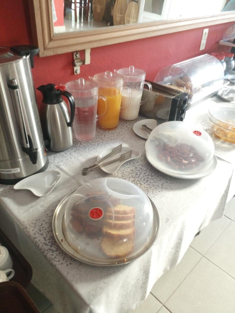 Breakfast, Continental breakfast, Buffet breakfast