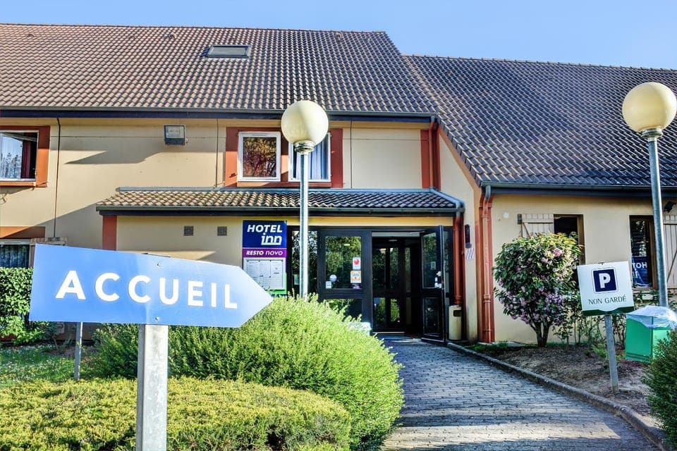 Facade/entrance, Property logo or sign