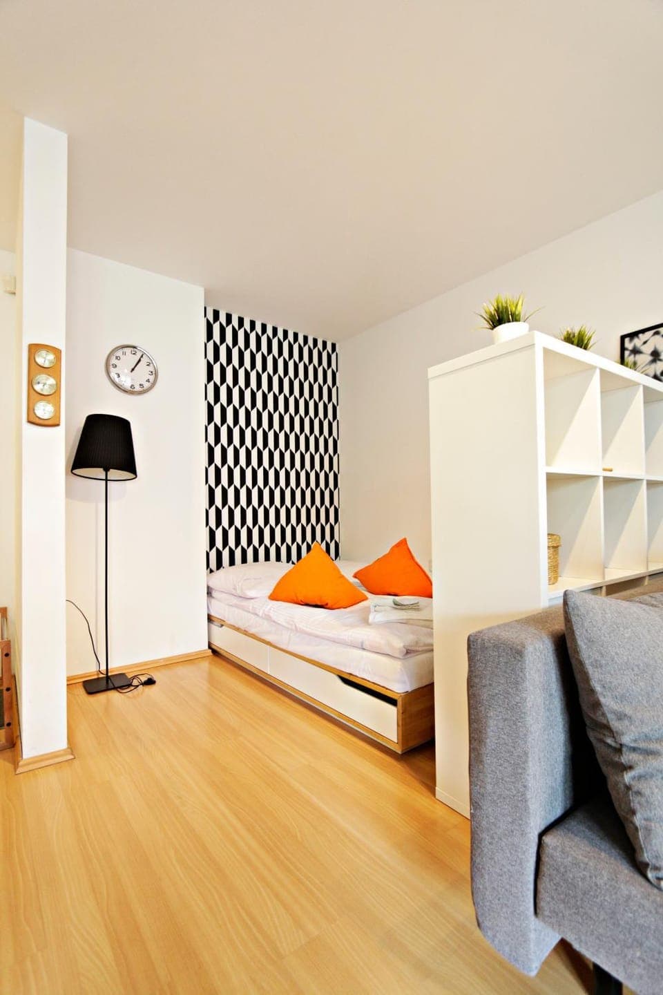 Bed, Photo of the whole room