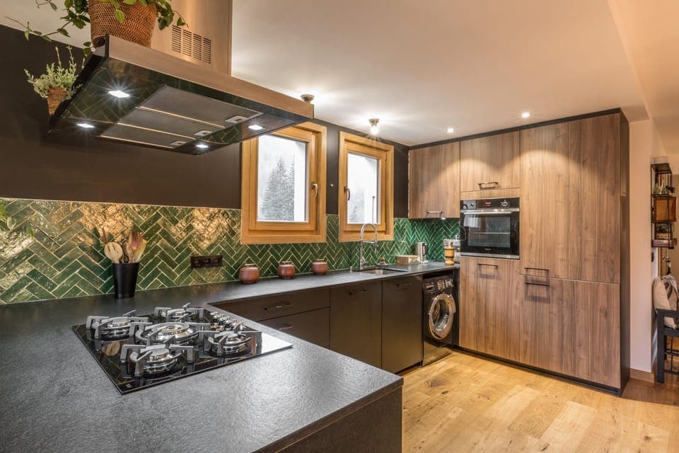 Spring, Day, Winter, Summer, Kitchen or kitchenette, Autumn, On site