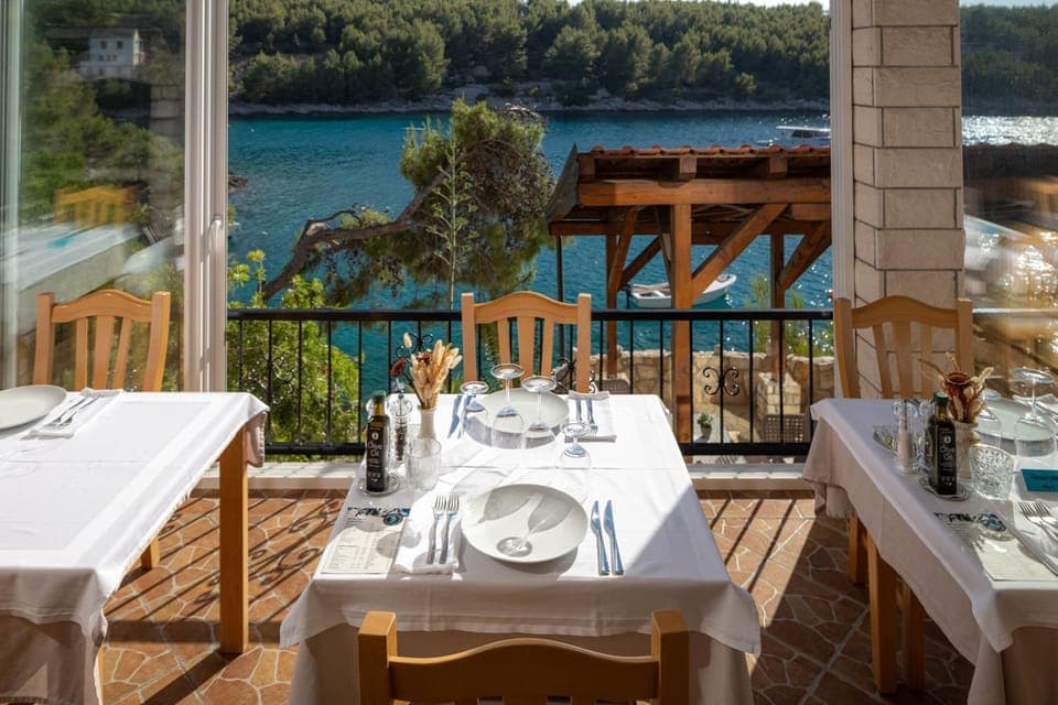 Restaurant/places to eat, Sea view, Sunrise, Sunset