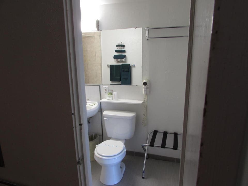 Toilet, Bathroom