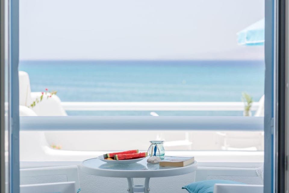 View (from property/room), Balcony/Terrace, Sea view