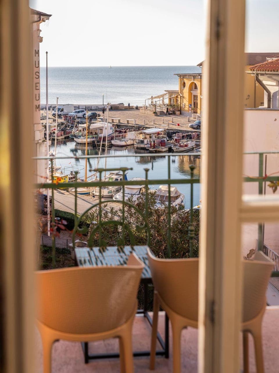 Seating area, Sea view