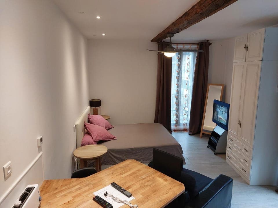 Communal lounge/ TV room, Dining area, Bedroom