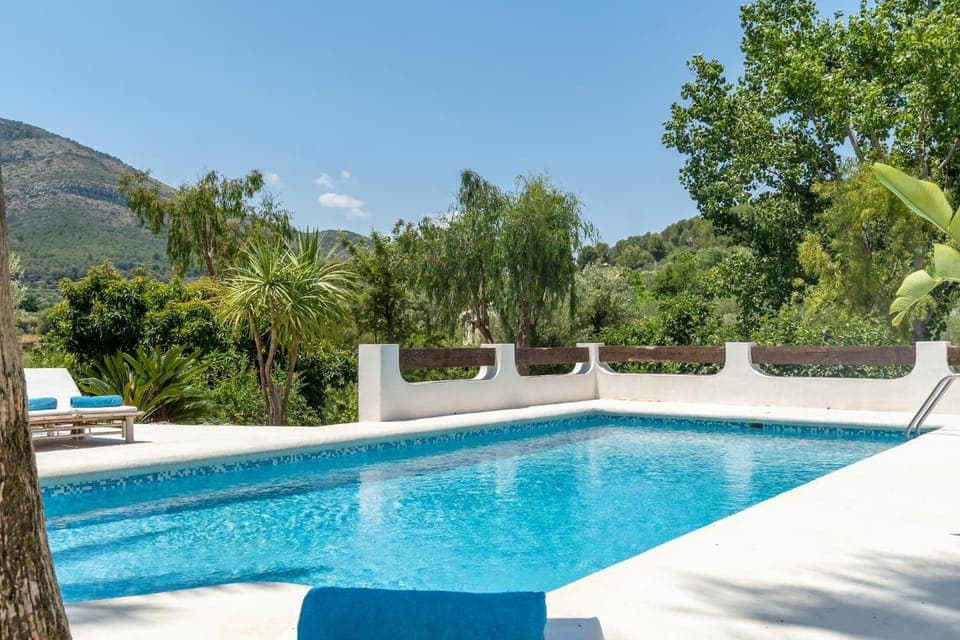 Spring, Day, Natural landscape, Mountain view, Pool view, Swimming pool, sunbed