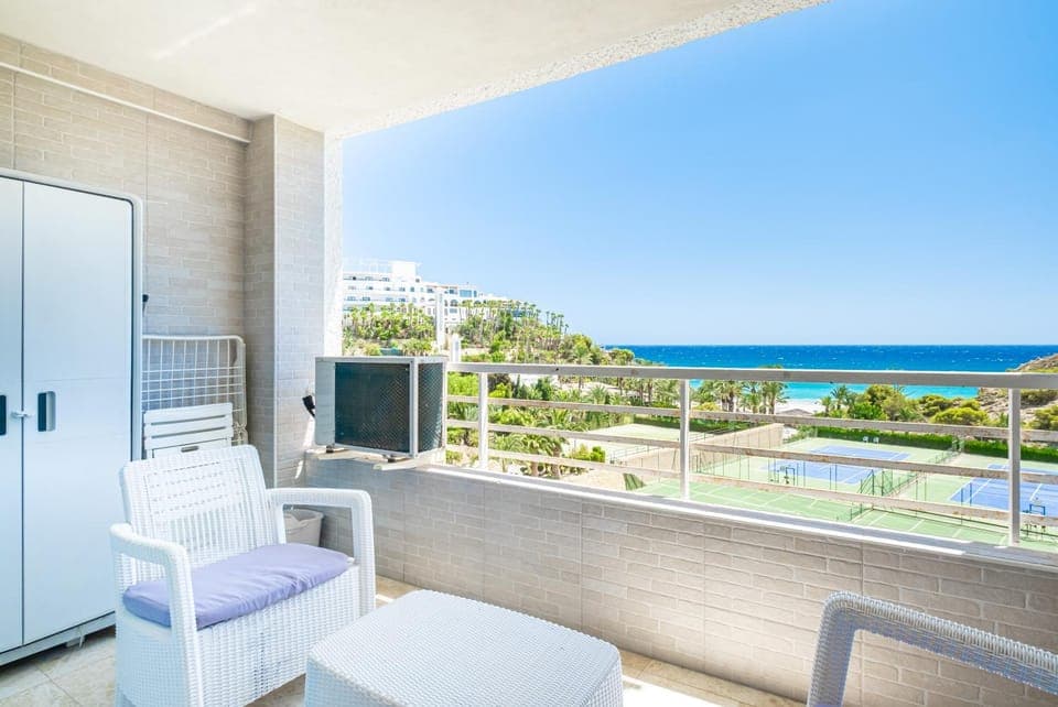 Day, Natural landscape, View (from property/room), Balcony/Terrace, Living room, Beach, Sea view