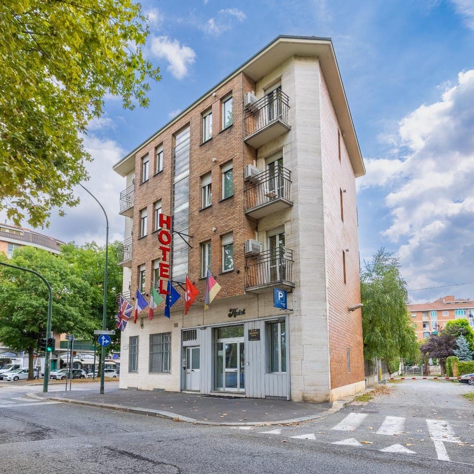 Property building, Street view