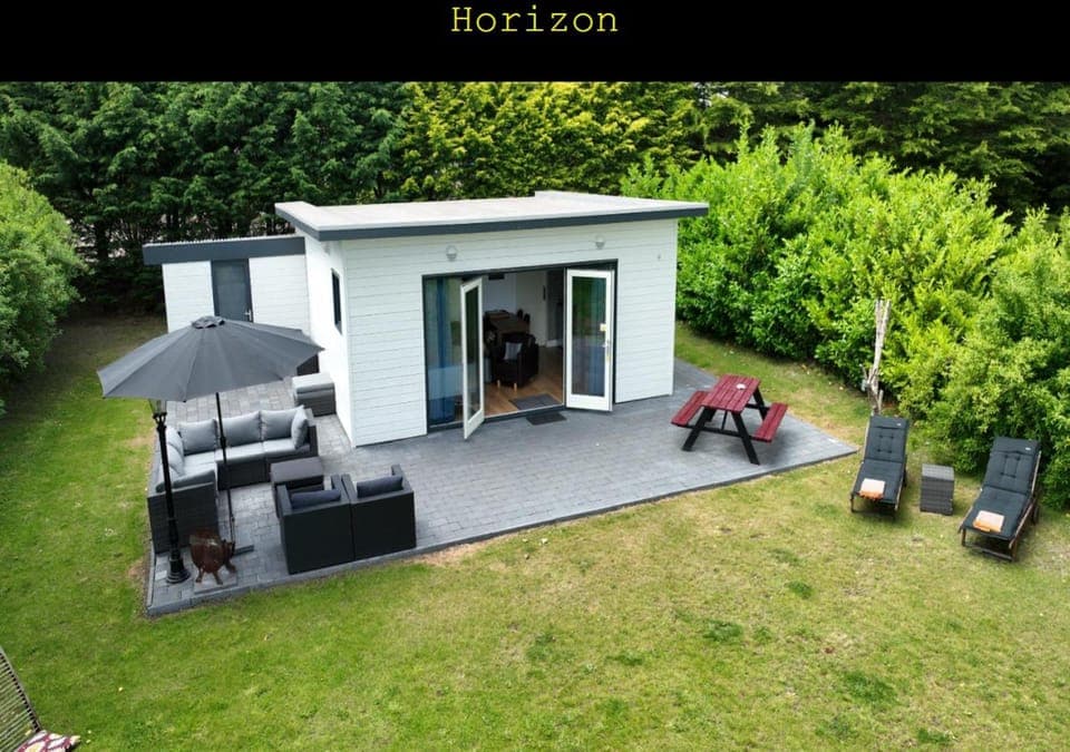 Property building, Garden