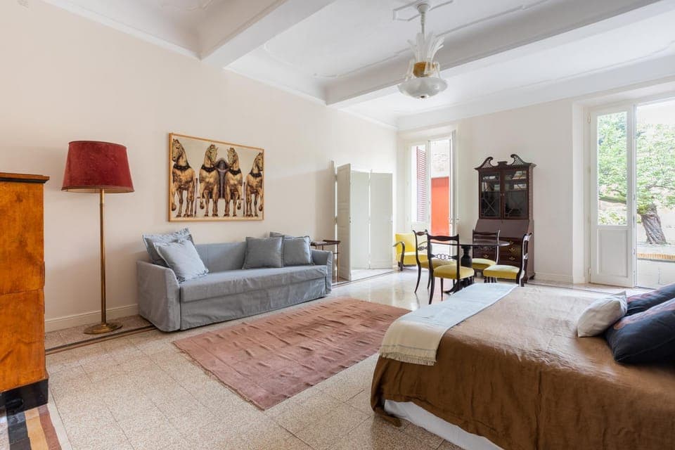 Photo of the whole room, Seating area, Bedroom