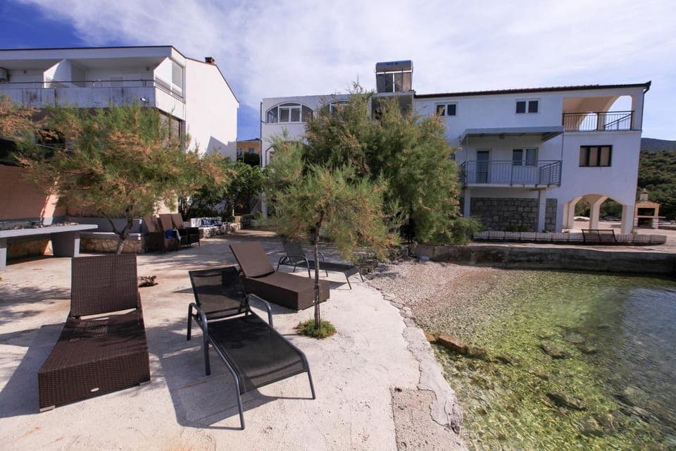 Property building, Facade/entrance, BBQ facilities, Garden, View (from property/room), Balcony/Terrace, Spa and wellness centre/facilities, Other, Decorative detail, Sea view