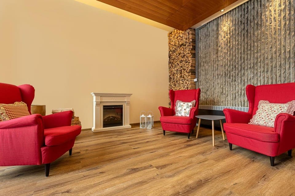 Property building, Lounge or bar, Seating area