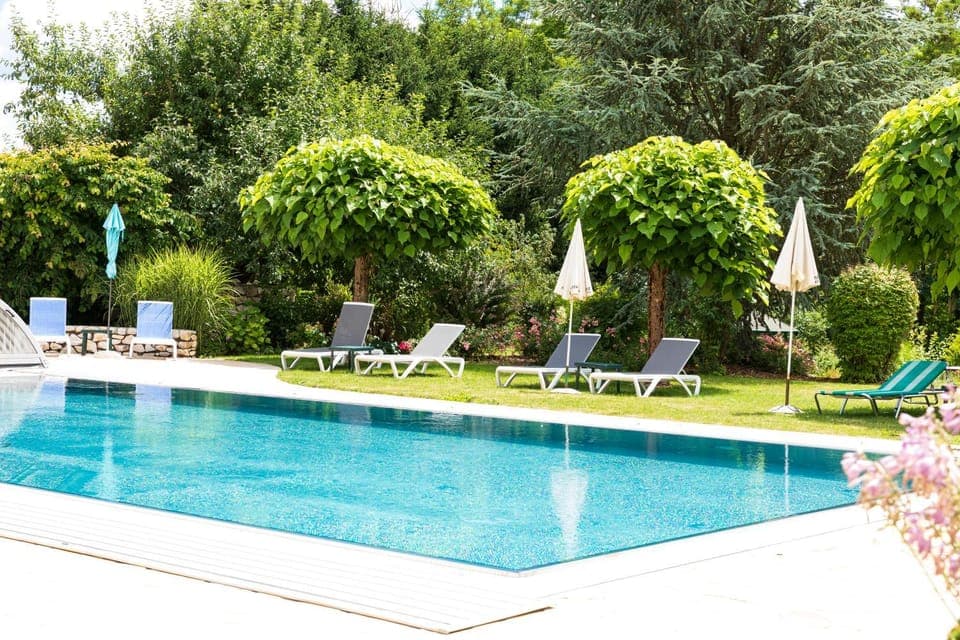 Garden, Swimming pool