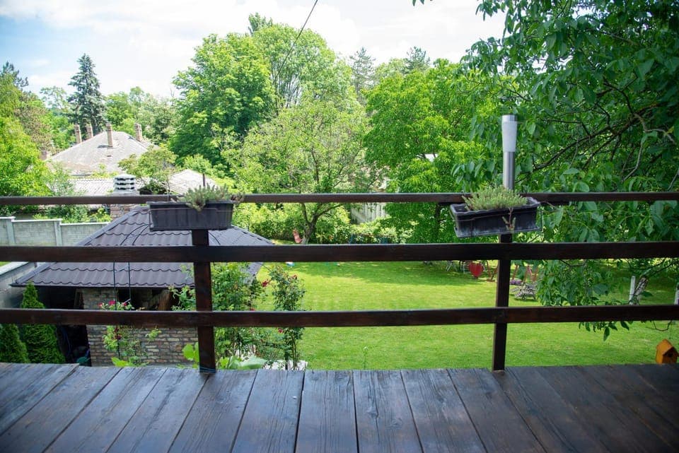 Spring, Day, Natural landscape, Garden, View (from property/room), Balcony/Terrace, Garden view