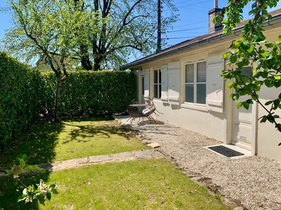 Property building, Garden, Garden view
