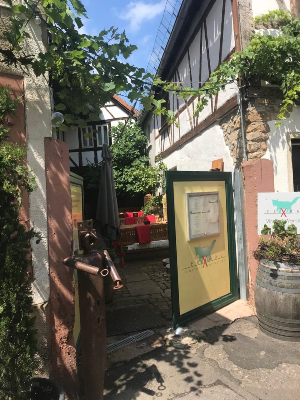 Patio, Facade/entrance, Inner courtyard view