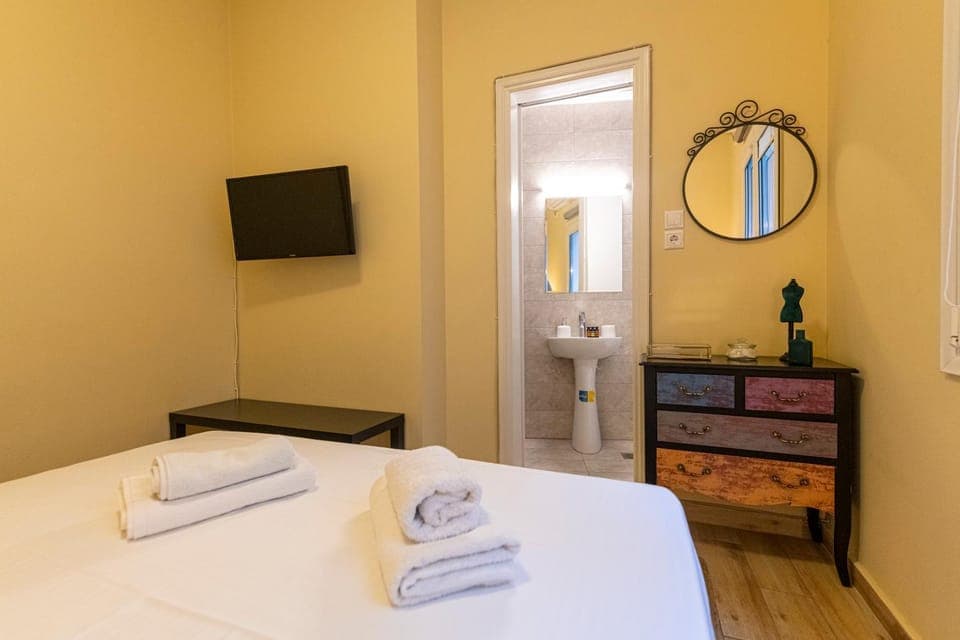 Bathroom, Bedroom