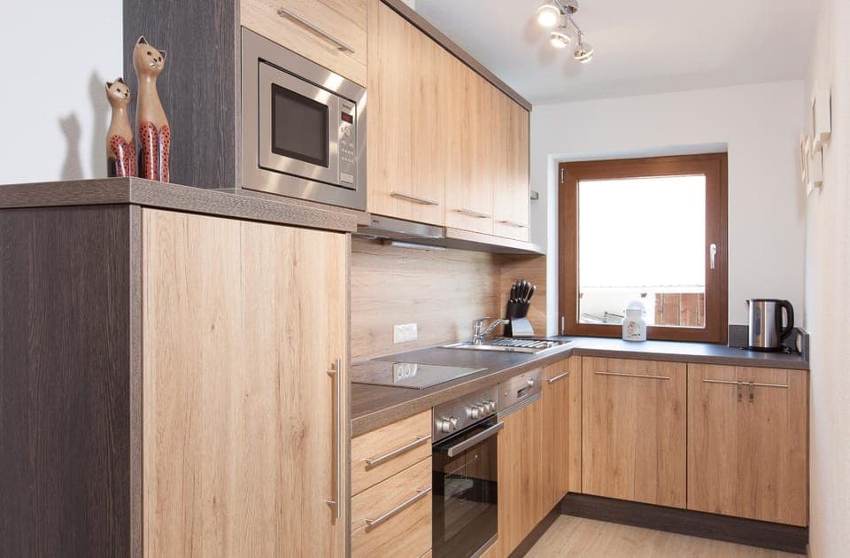 Day, Kitchen or kitchenette