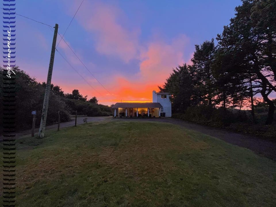 Property building, Natural landscape, Garden, Garden view, Sunset