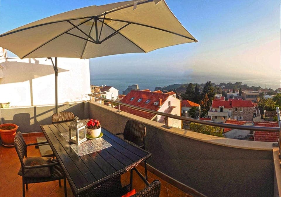 View (from property/room), Balcony/Terrace, Sea view