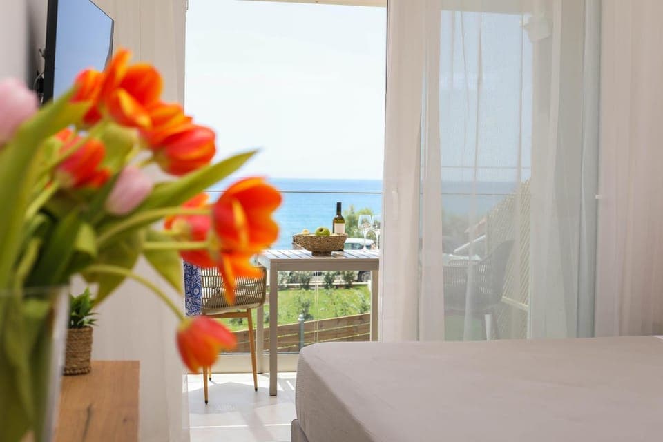 Balcony/Terrace, Bedroom, Sea view