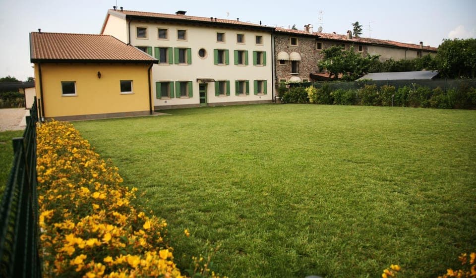 Property building, Spring, Garden view