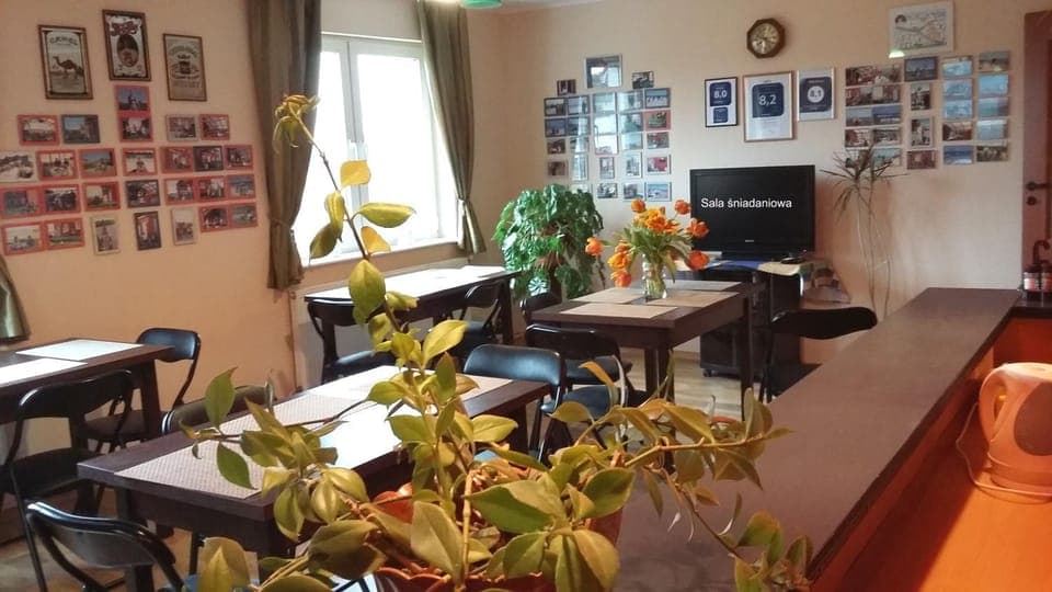 Communal lounge/ TV room