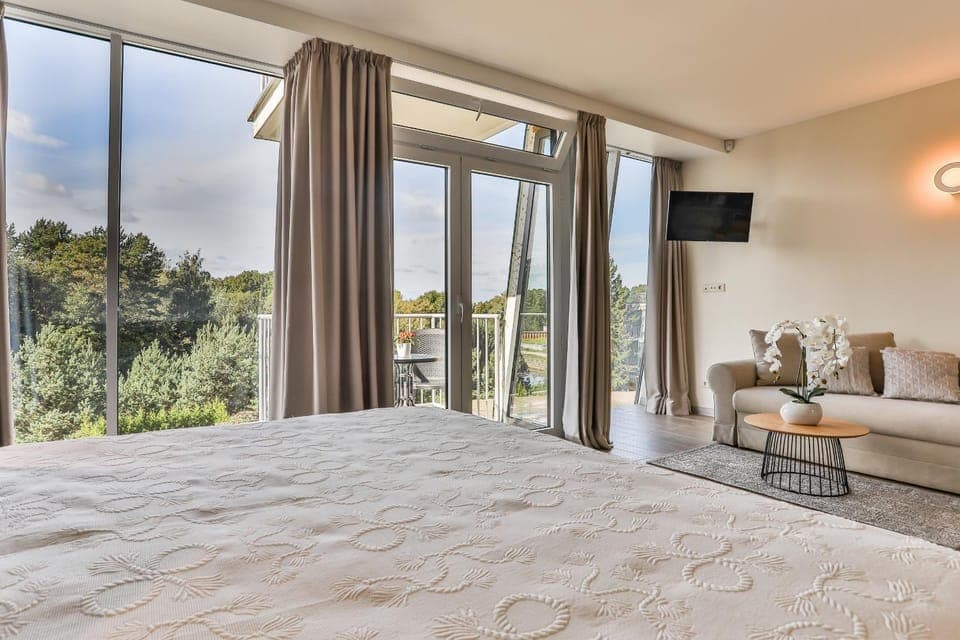 View (from property/room), Photo of the whole room