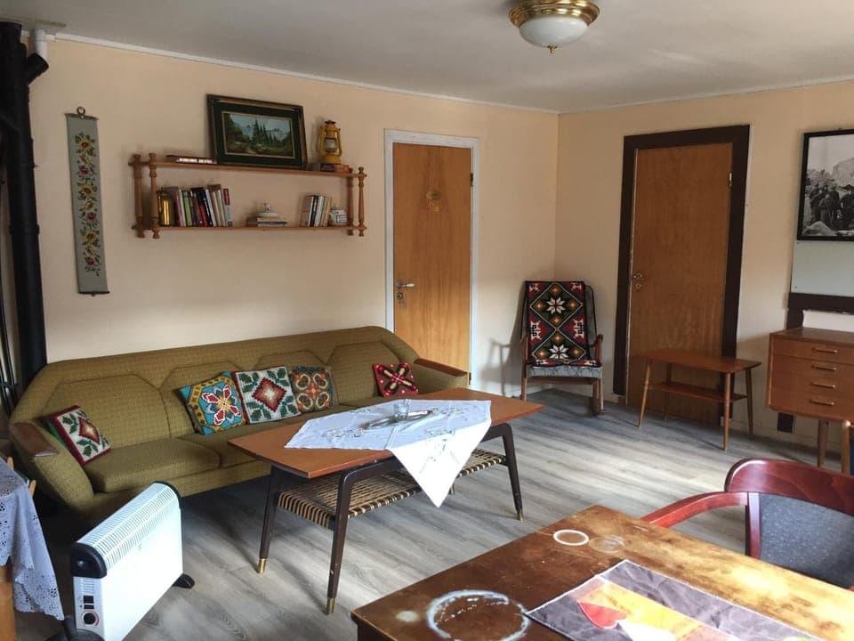 Living room, Seating area, Dining area