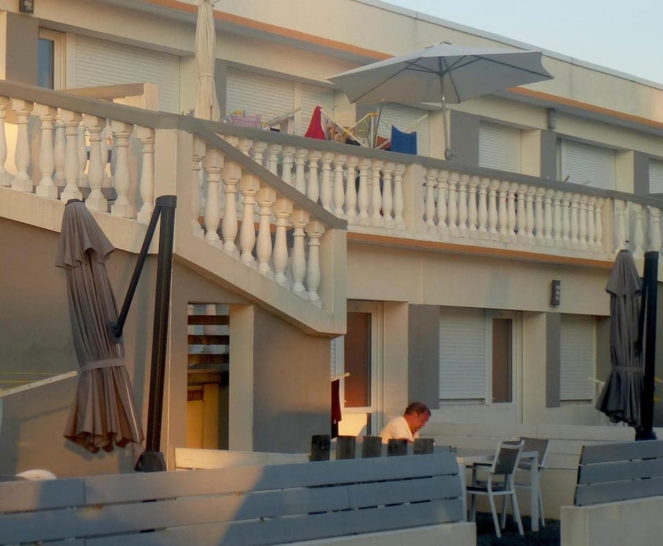 Property building, Balcony/Terrace