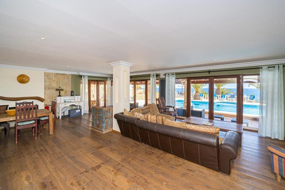 Stunning Villa Carichel Blanc Villa in Marina Baixa