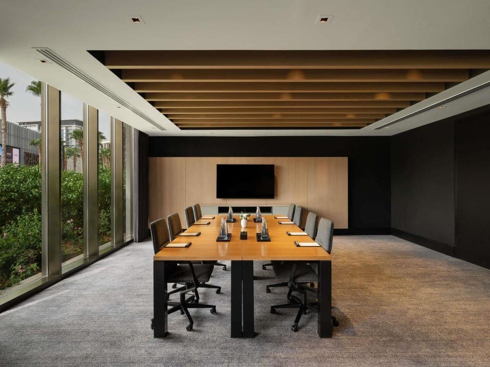 Meeting/conference room