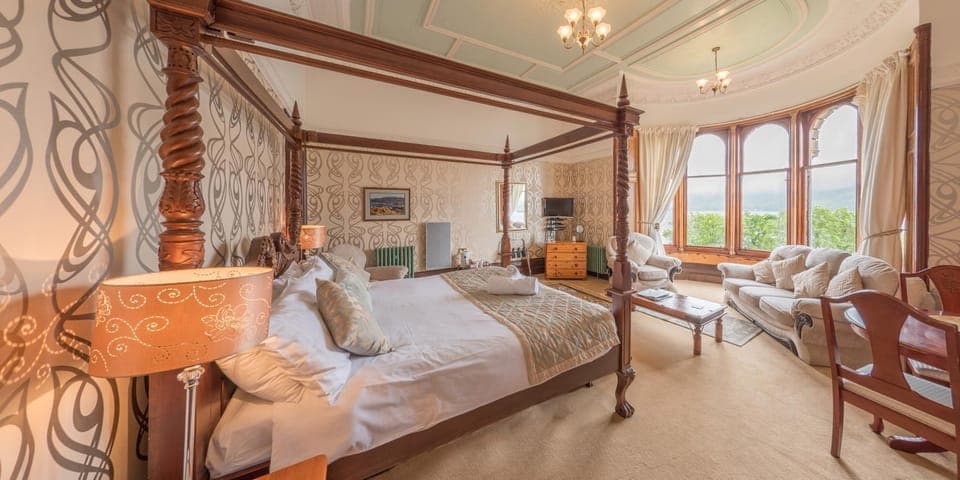 Bed, Decorative detail, Sea view