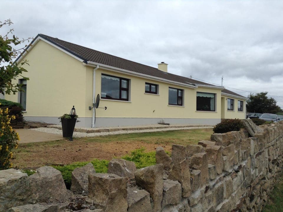Bird's eye view, Garden view, Mountain view, Sea view
