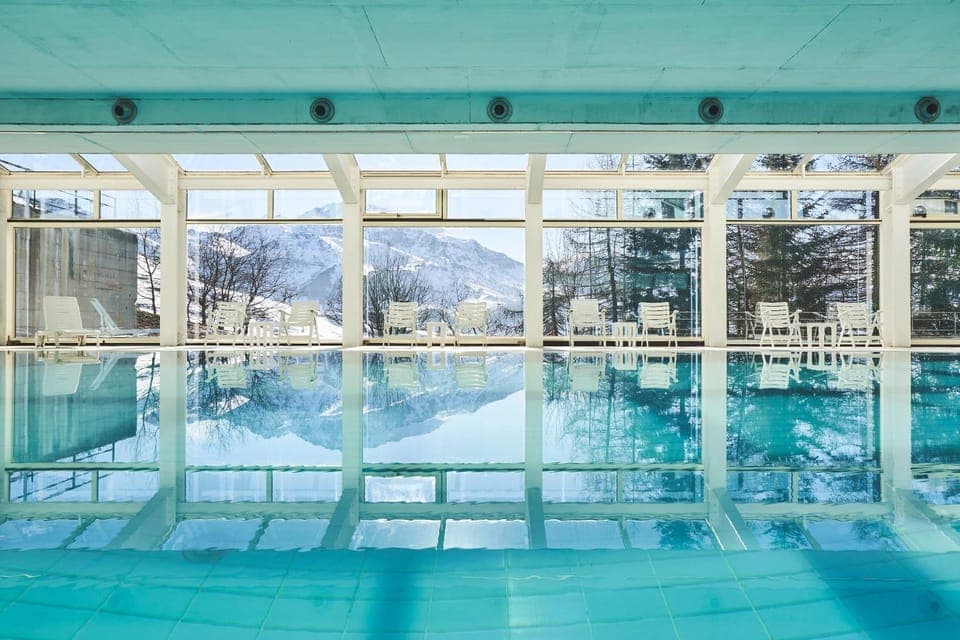 Pool view, Swimming pool