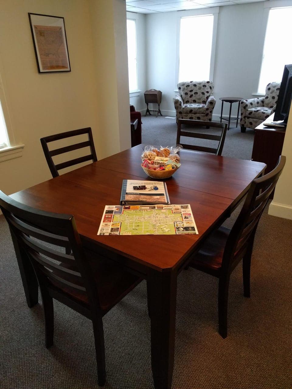 Living room, Dining area