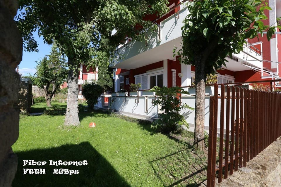 Property building, Restaurant/places to eat, Spring, Day, Neighbourhood, Natural landscape, Garden, Garden, Text overlay, Garden view, Street view, Swimming pool, Breakfast, locker