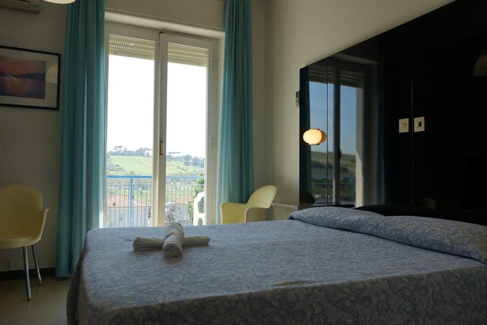 View (from property/room), Mountain view