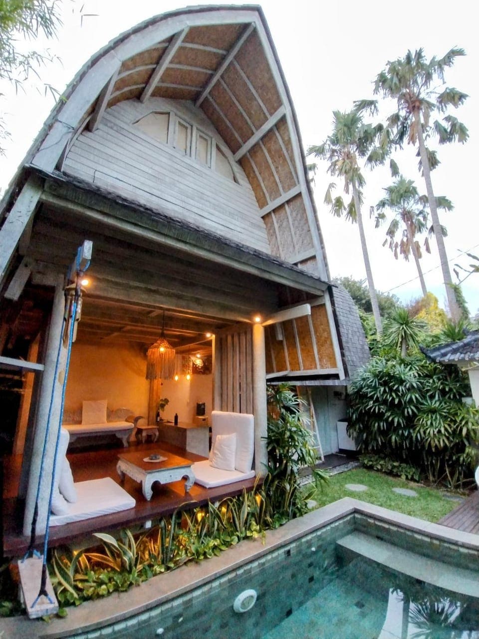 Property building, Garden, Living room, Pool view