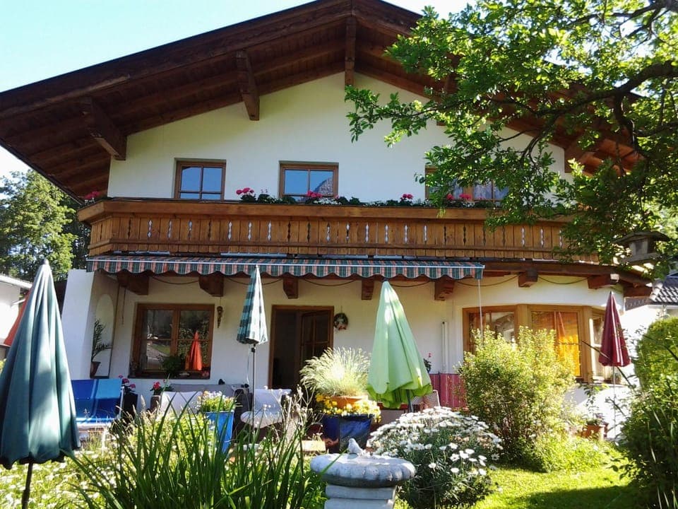 Facade/entrance, Summer