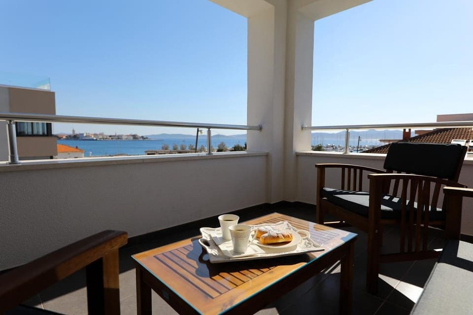 Balcony/Terrace, City view, Sea view