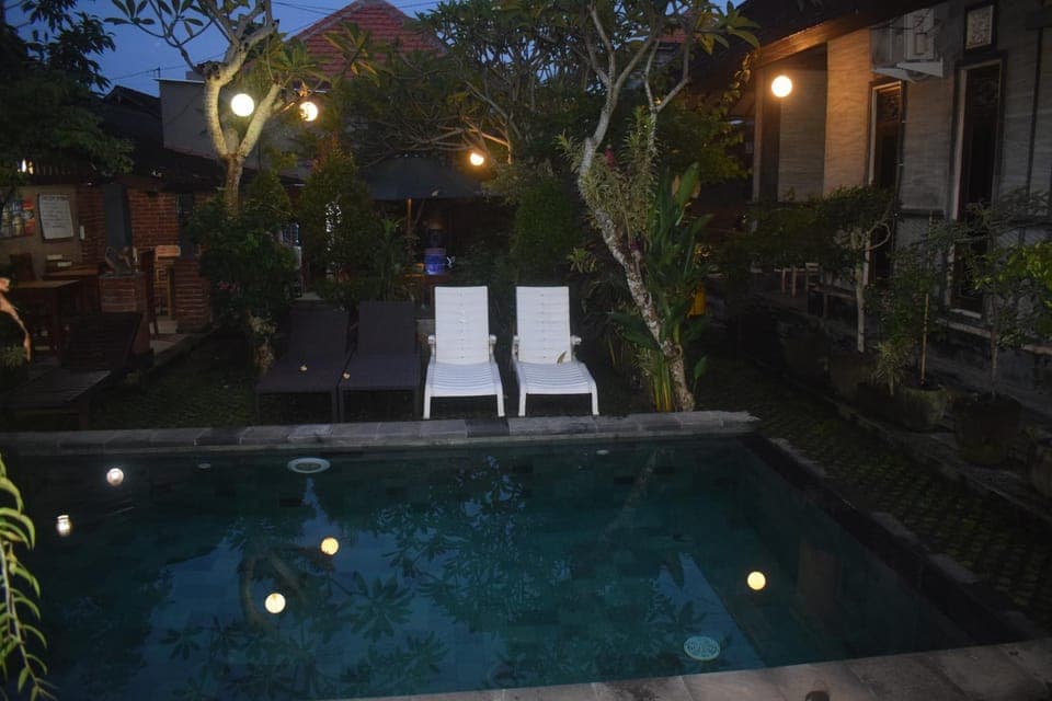 Property building, Swimming pool