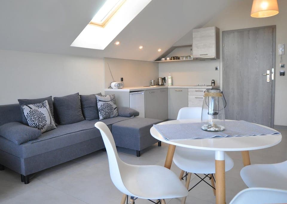 Kitchen or kitchenette, Photo of the whole room