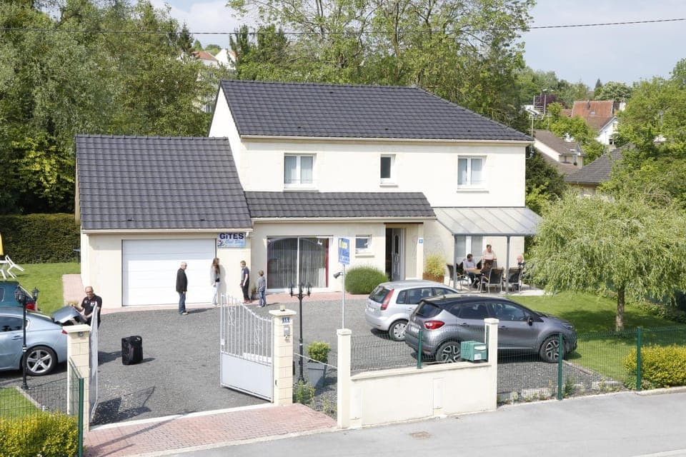 Property building, Street view