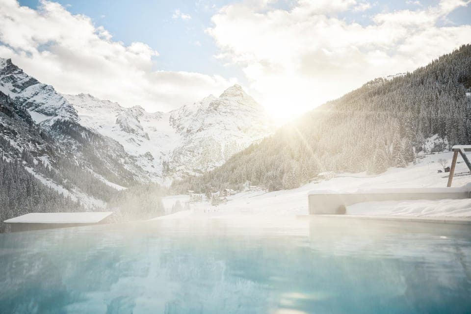 Winter, Pool view, Swimming pool