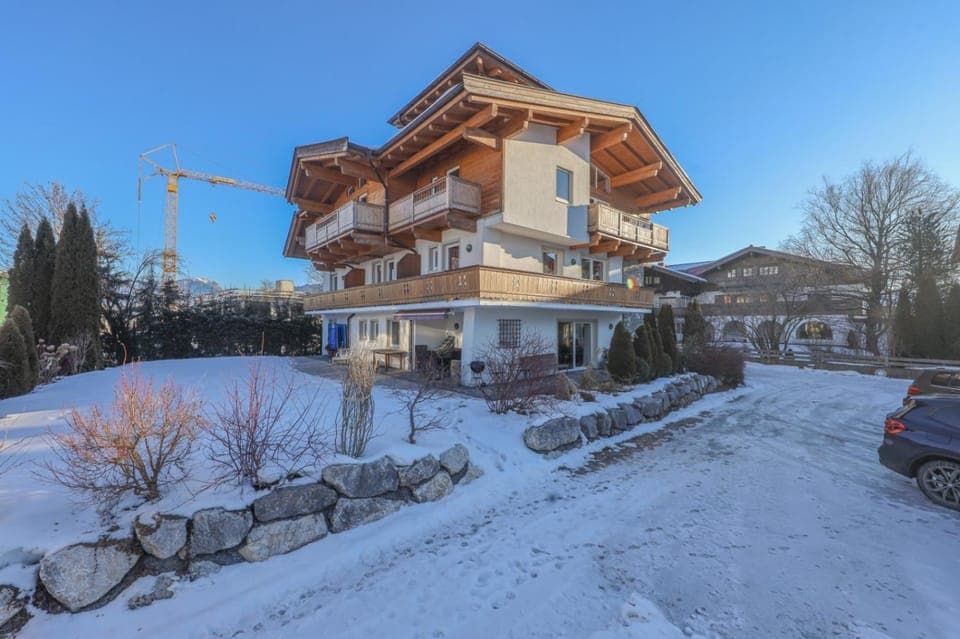 Property building, Winter