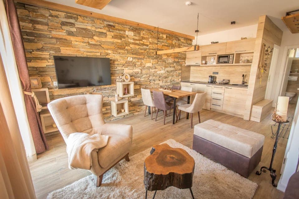 Living room, Seating area, Dining area