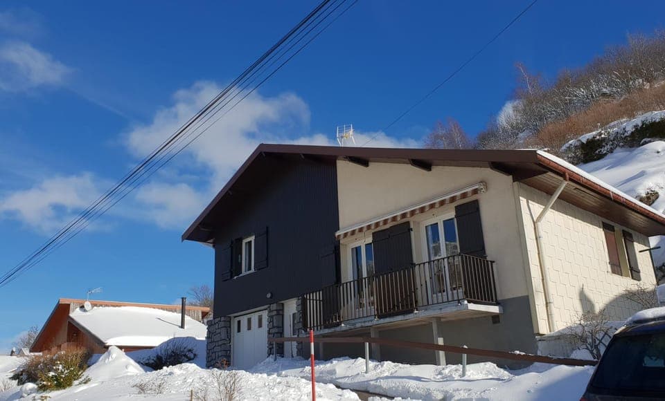 Property building, Winter