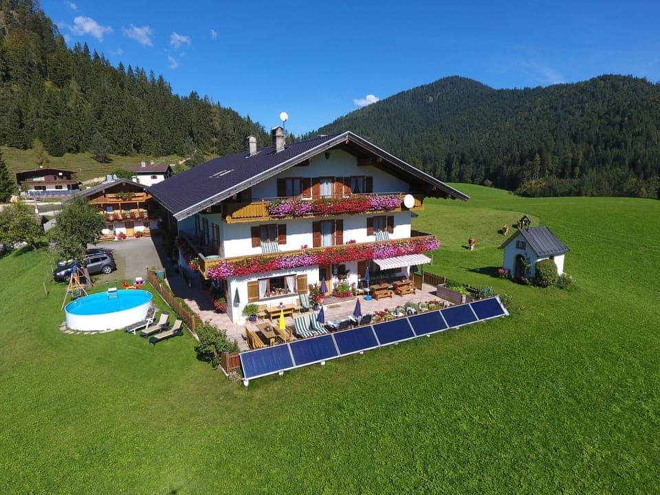 Bird's eye view, Summer